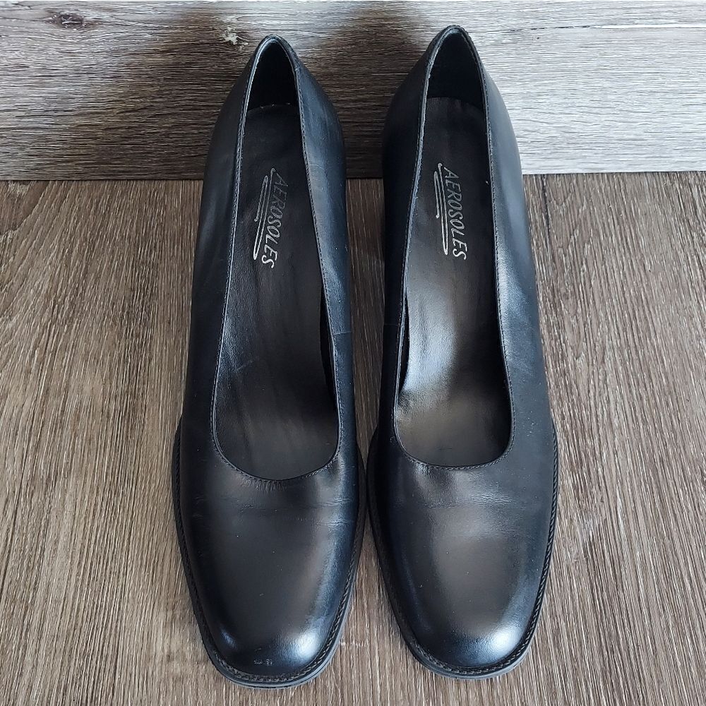 Vintage Aerosoles Black Leather Block Heel Pumps Size 10B - Picture 3 of 8